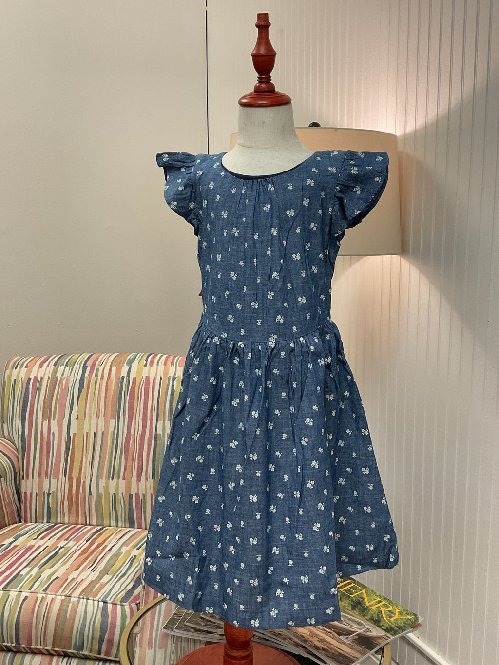 ￼ Girls, organic chambray, flutter dress Dash blue￼